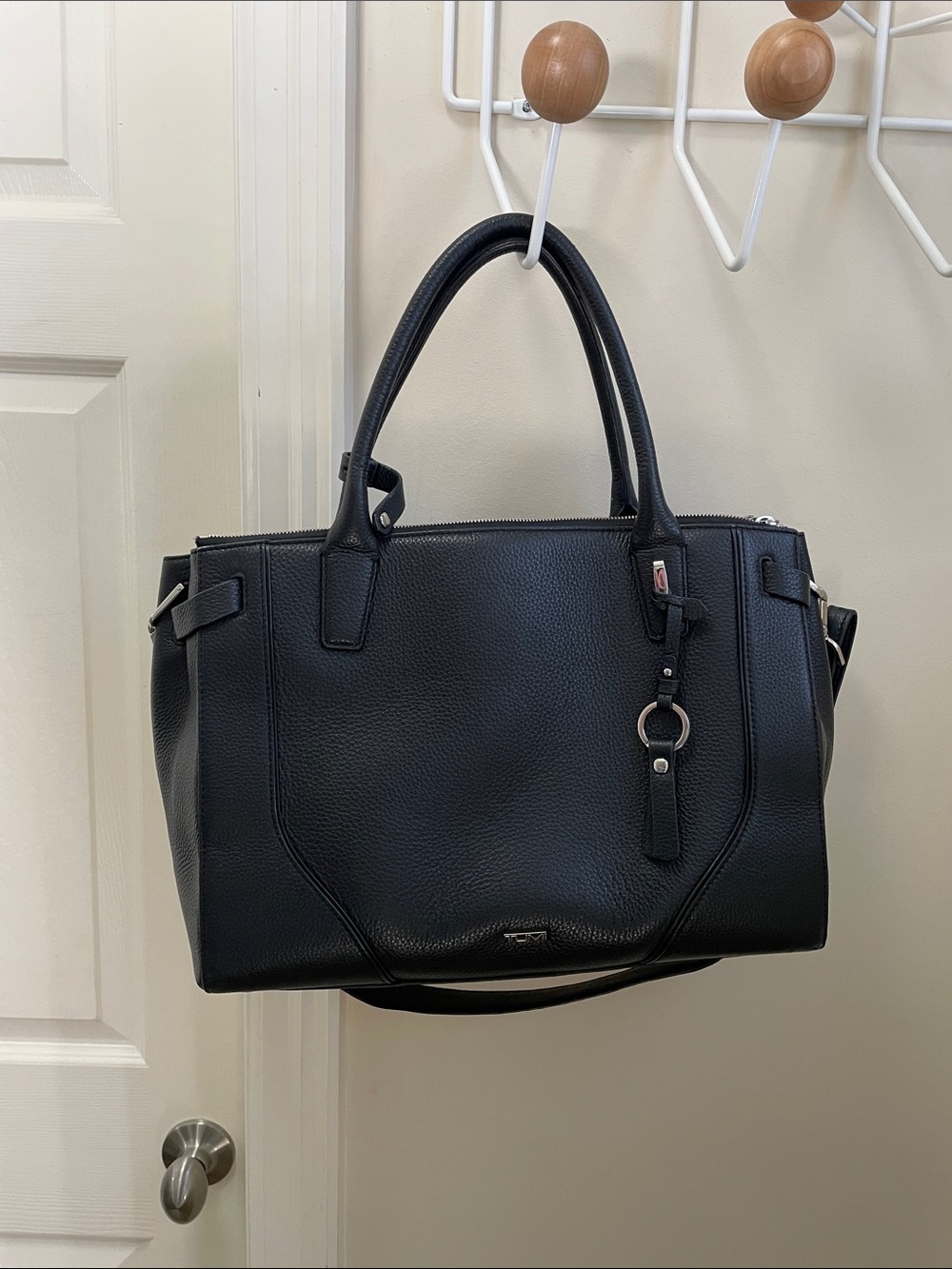 Tumi Stanton Kiran Tote Handbag Travel - Black